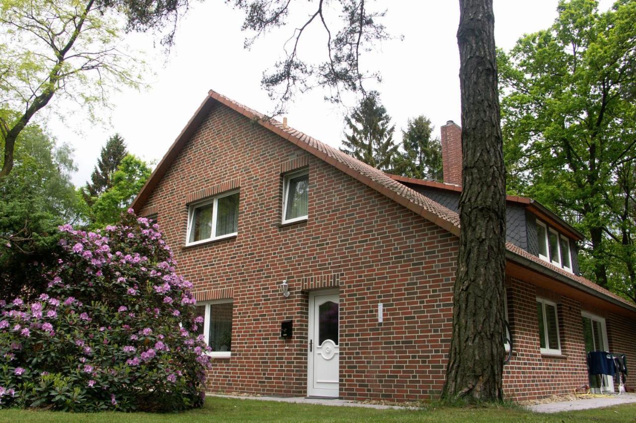 Ferienwohnung Im Waldhaus Bispingen Exterior foto